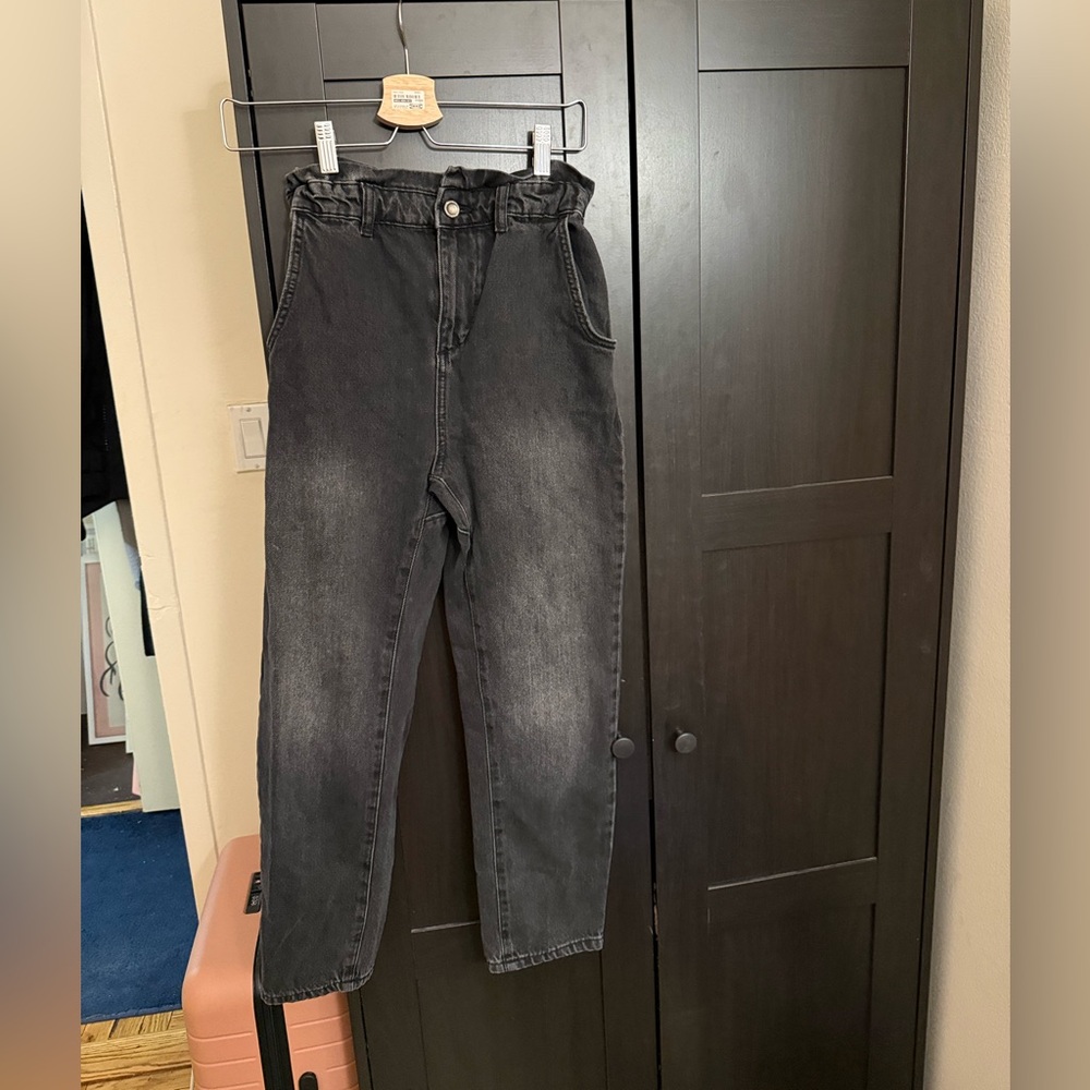 Zara Black Ankle & Cropped Jeans